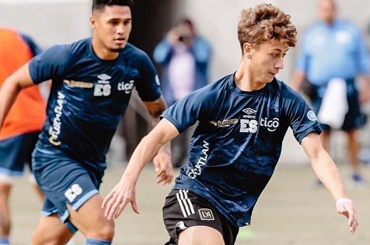 Nathan Ordaz: «La comida salvadoreña es mi favorita, mi familia hace pupusas y charamuscas»