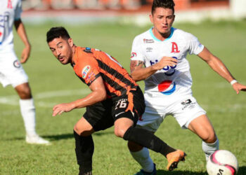 Narciso Orellana entrenó con Alianza y podría volver a la convocatoria