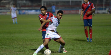 Firpo contra FAS se jugará este martes en el estadio Sergio Torres