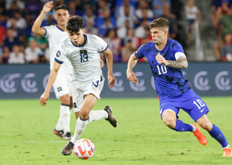 Leo Menjívar: “Quise intercambiar camisa con (Christian) Pulisic, pero no me la quiso dar”