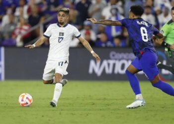 Anotación de chilena de jugador salvadoreño es nominado a “Gol del Año” en Estados Unidos
