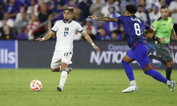 Anotación de chilena de jugador salvadoreño es nominado a “Gol del Año” en Estados Unidos