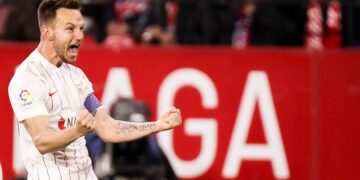 Sevilla dice adiós a Iván Rakitic que podría jugar en Arabia Saudita