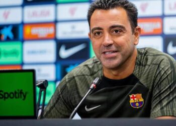 Barcelona luchará por LaLiga mientras «sea matemáticamente posible», según Xavi Hernández