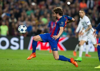 Barça recupera a dos figuras para el duelo ante el Nápoles en Champions