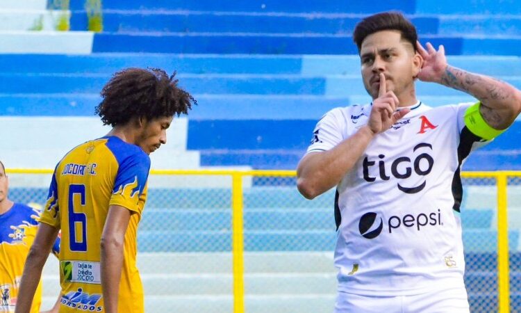 Alianza recibe a Jocoro en el regreso de su afición en el Cuscatlán