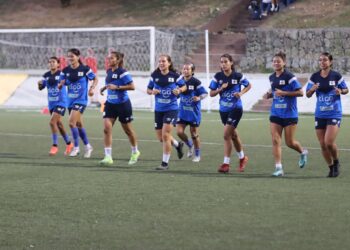 Selección femenina de El Salvador realizó su último entreno previo a viajar a Copa Oro