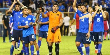 Selecta en busca de una victoria ante Costa Rica