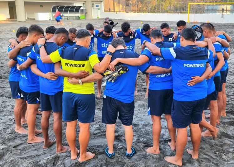 Fidel Mondragón es el nuevo preparador de porteros de la Selecta playera