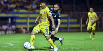 Alianza ante Limeño, duelo cumbre en el Cuscatlán