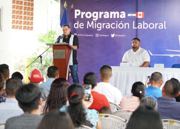 Ministro de Trabajo Rolando Castro insta a la solidaridad entre migrantes laborales