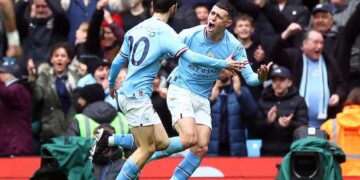El Manchester City golea 4-0 en Fulham y aumenta la presión sobre el Arsenal