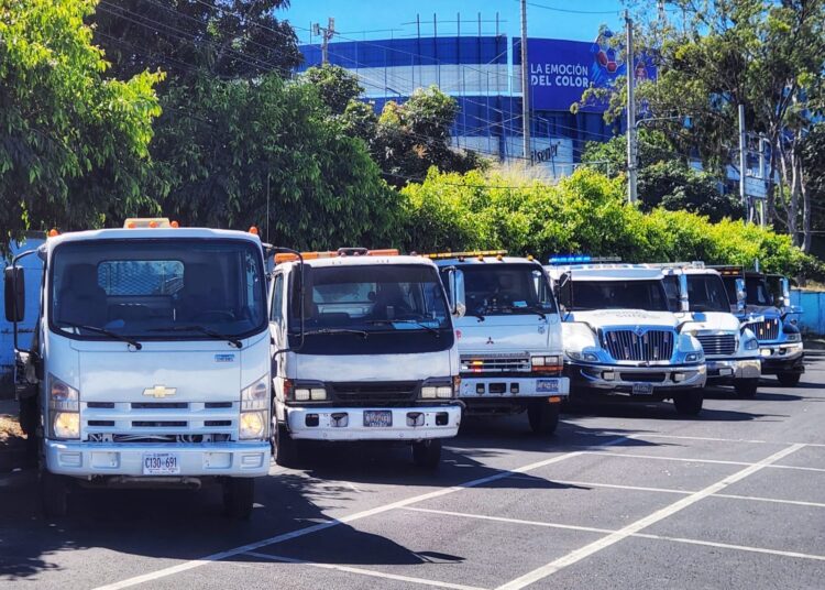 Servicio de grúas Renz: Soluciones inmediatas y profesionales