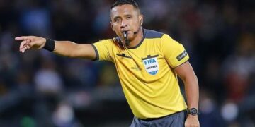 Iván Barton dirigirá el juego de Panamá contra Estados Unidos