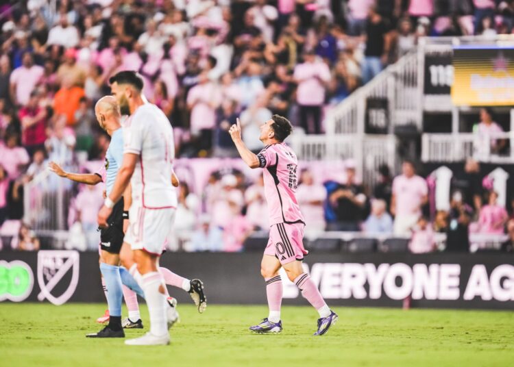 El Inter Miami cede un empate con goles de Messi, Suárez y Alba