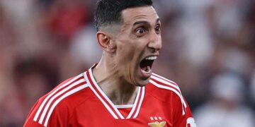 El argentino Di María renueva con el Benfica hasta 2025