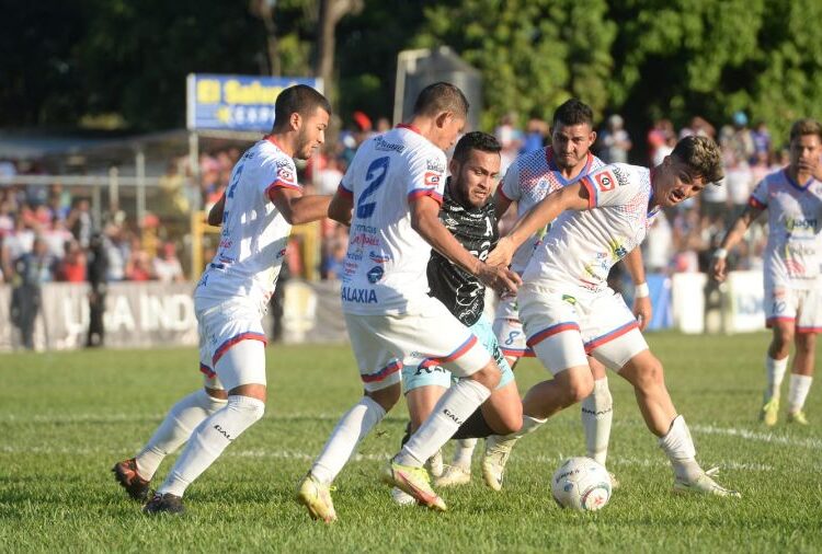Indicaciones para los aficionados que lleguen al Cuscatlán a ver el Alianza-Firpo