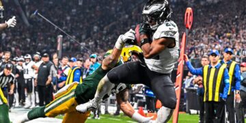 Los Eagles vencen a los Packers en primer juego de football americano en Sudamérica